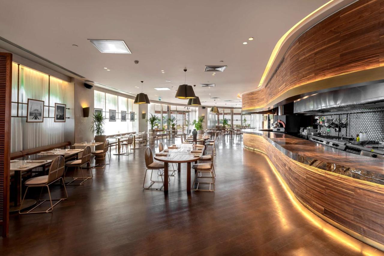 Radisson Blu Hotel Istanbul Ottomare Exteriér fotografie The interior of the restaurant