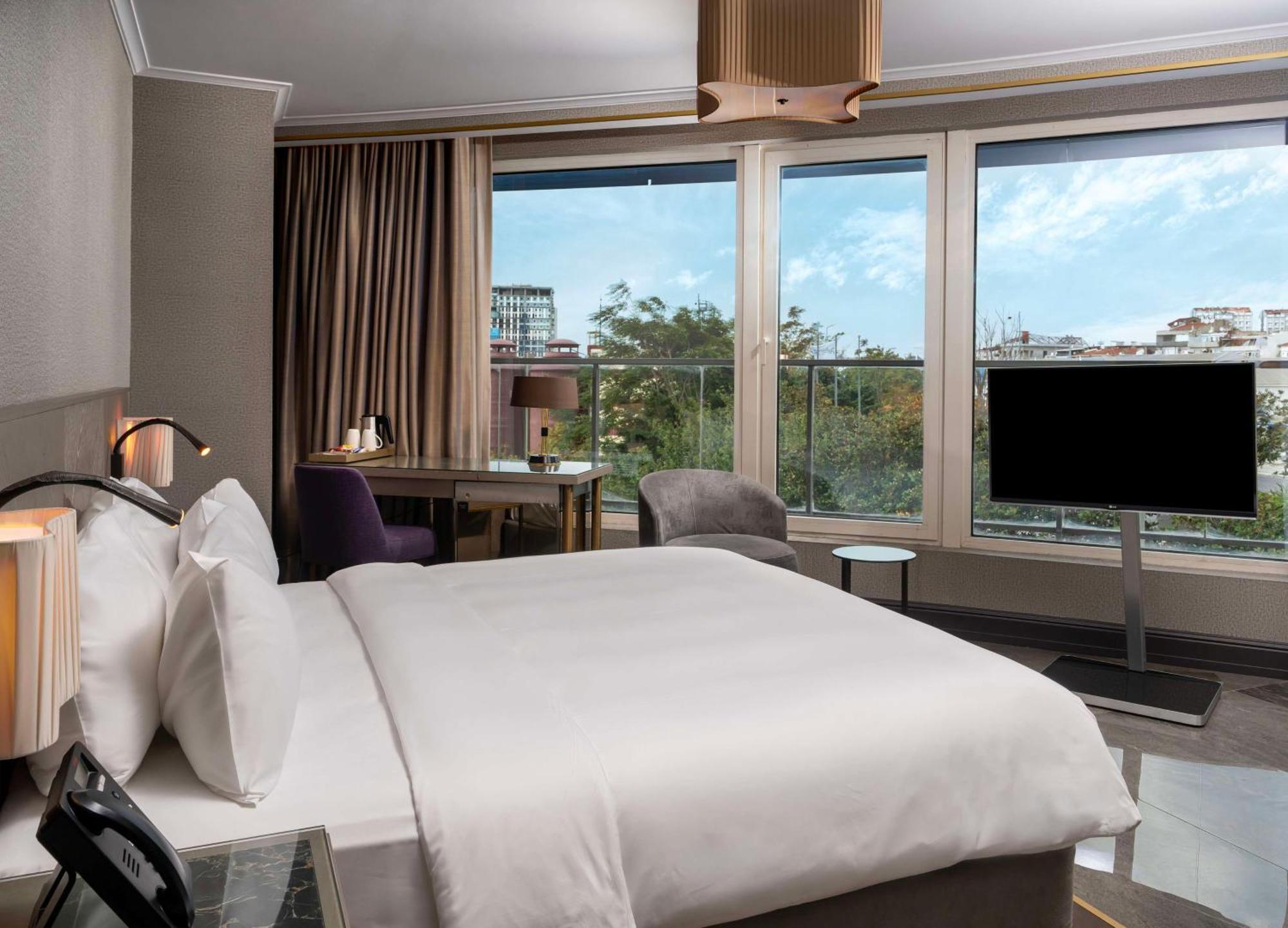 Radisson Blu Hotel Istanbul Ottomare Exteriér fotografie Deluxe Room
