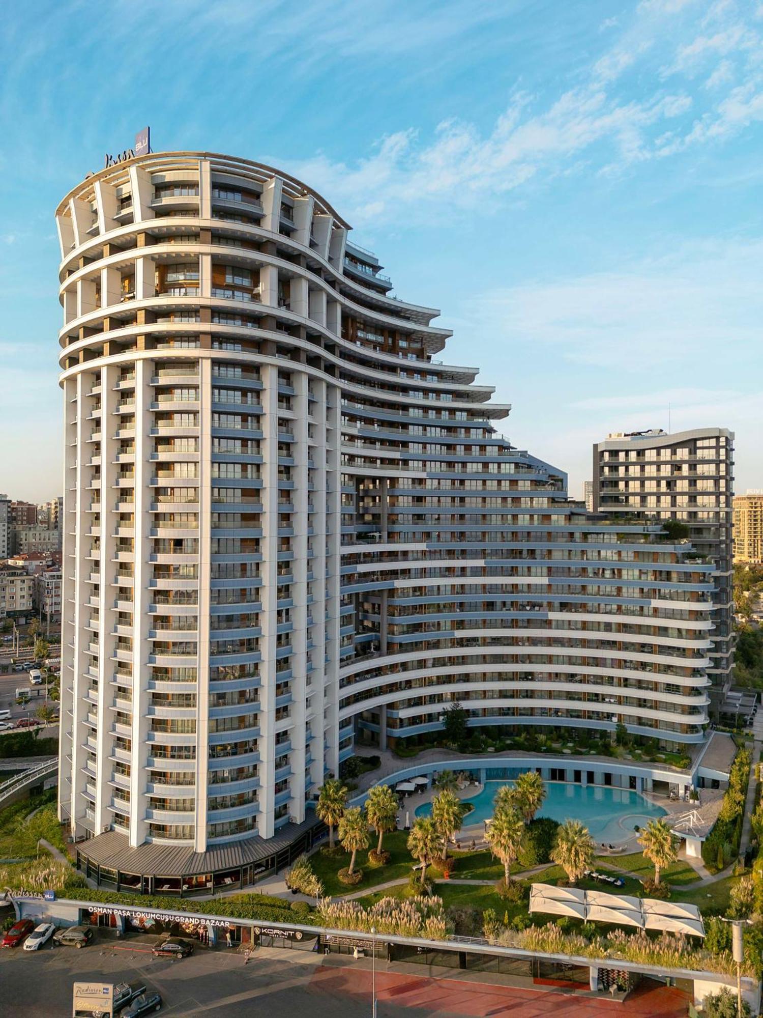 Radisson Blu Hotel Istanbul Ottomare Exteriér fotografie Residential complex in Varvarovski Boulevard